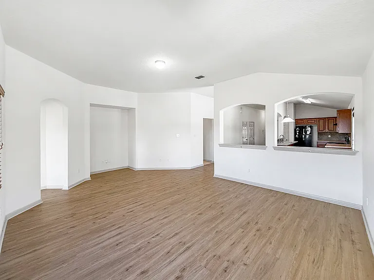 9566 Everton — Photo 10