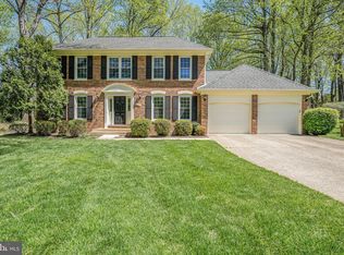 1277 Golden Eagle Dr, Reston, VA 20194