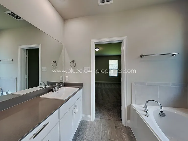 1024 Meadowlark Ave — Photo 6
