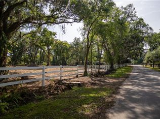 18909 Dorman Rd, Lithia, FL 33547