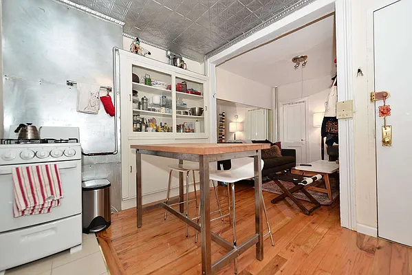 Rented by J Misrahi Realty Corp | media 17