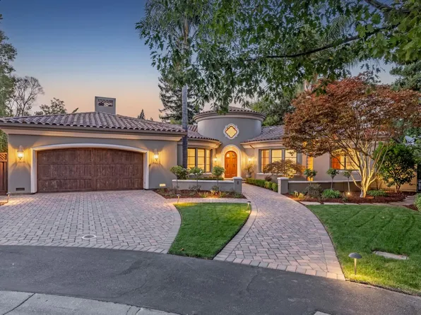 8 Reyna Pl, Menlo Park, CA 94025