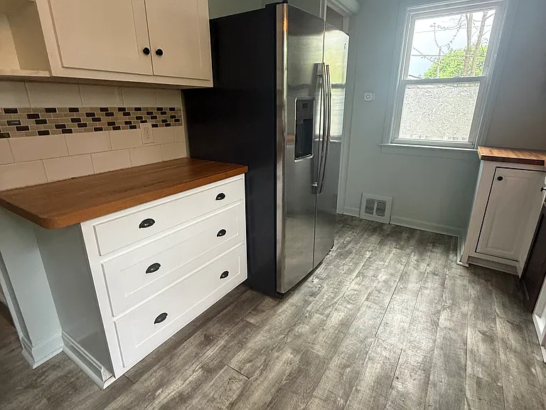 3261 Euclid Heights Blvd #A — Photo 7