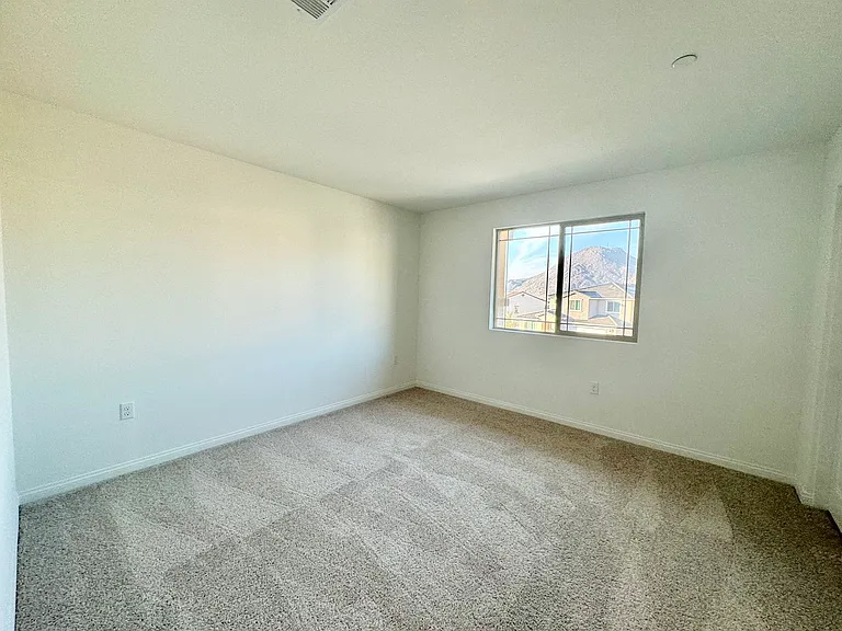 8477 Anthony St — Photo 21