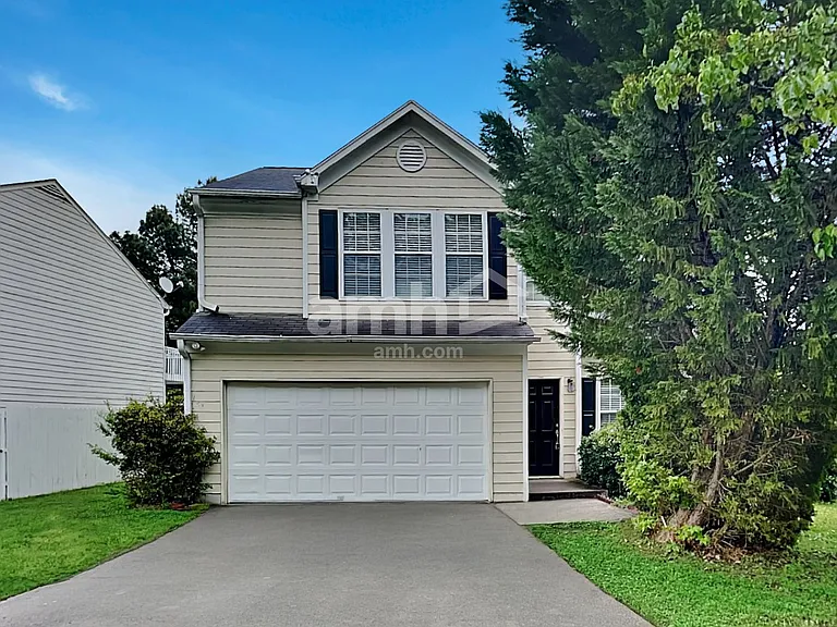 5410 Lakebrooke Run — Photo 1