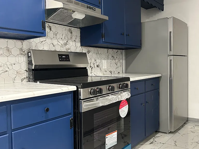 84 Main St #3 — Photo 8