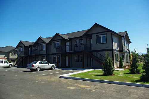 2005 Aaron Dr Photo 1