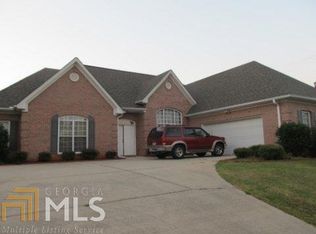 145 Glenmore Ln, McDonough, GA 30253