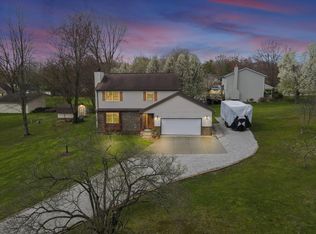 63 Forward Pass Rd SW, Pataskala, OH 43062