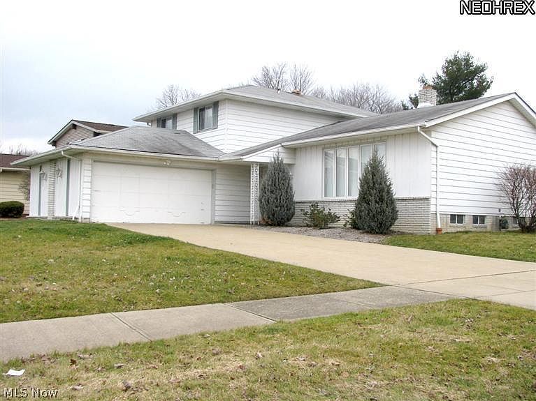 1st image of 33217 N Roundhead Dr