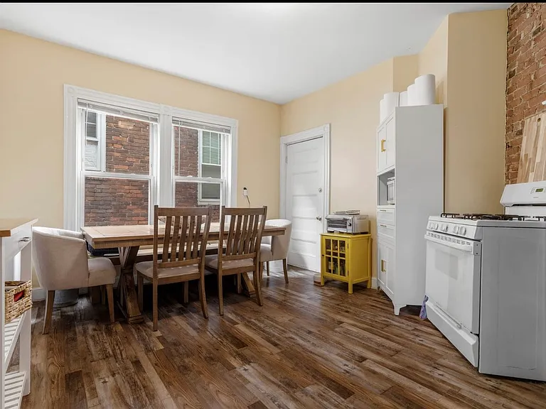 861 Dorchester Ave #3 — Photo 3