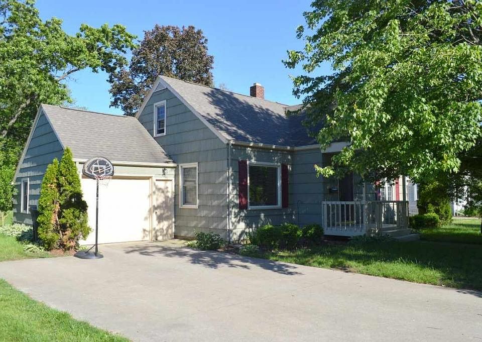 1st image of 126 Witmer Ave