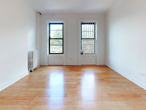4th image of 471 Central Park W APT 4D