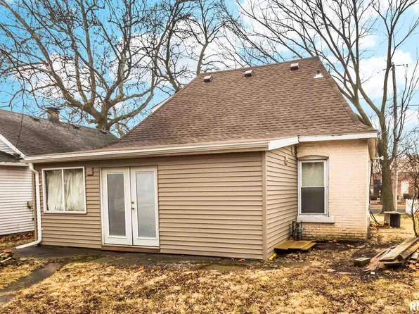 3708 N Ashton Ave, Peoria, IL 61614