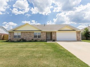 449 Harness Ln, West Fork, AR 72774