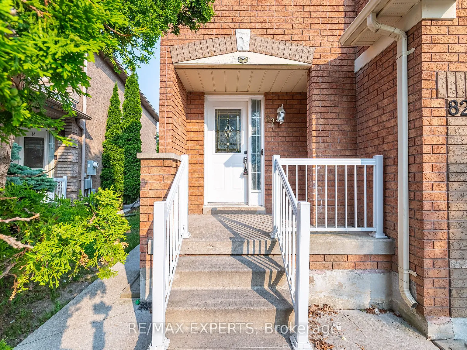 3 bed, $2,950 — Photo 3