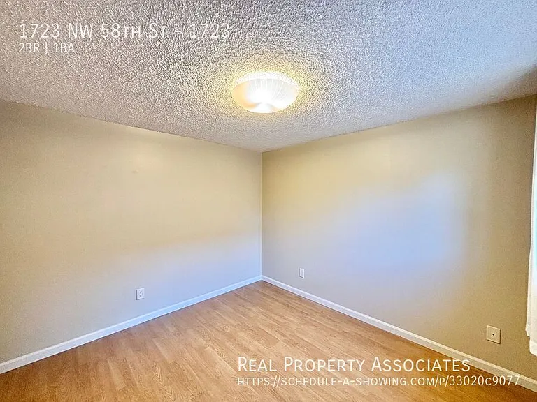 1723 NW 58th St #1723 — Photo 17