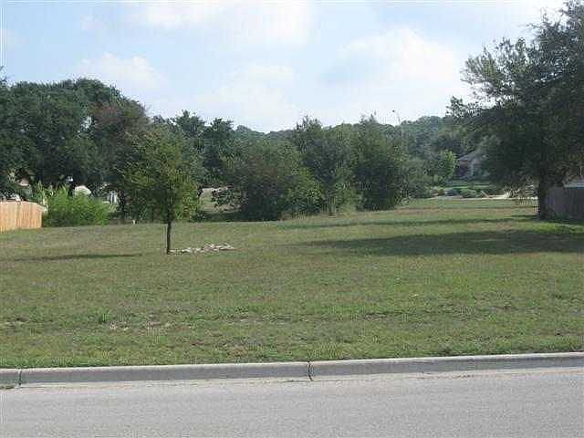 2nd image of 205 Shady Grove Pkwy