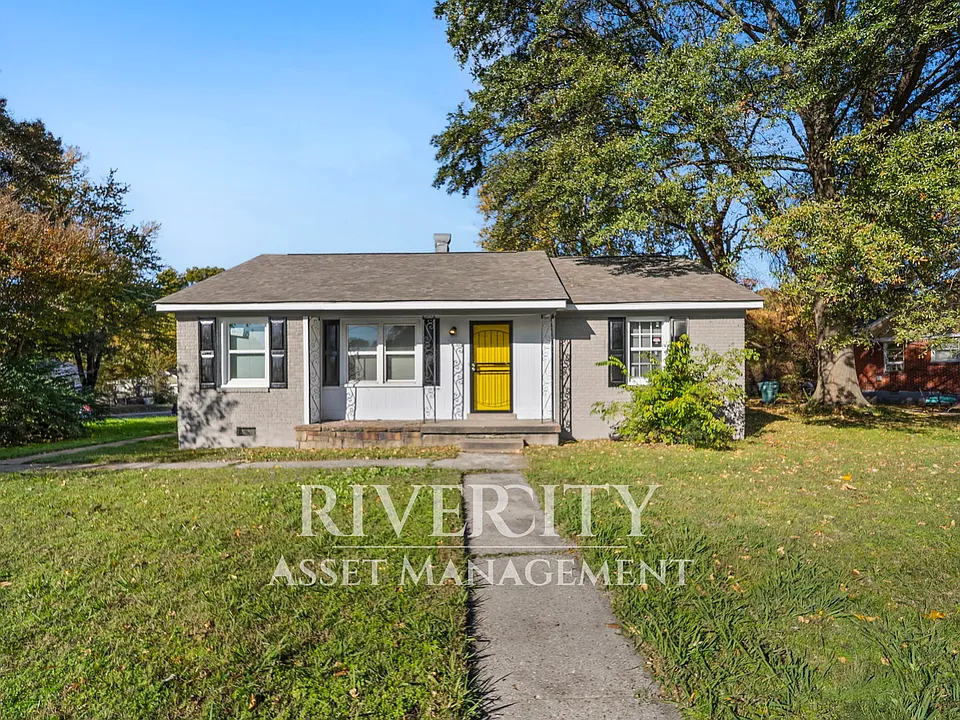 1290 Dellwood Ave
