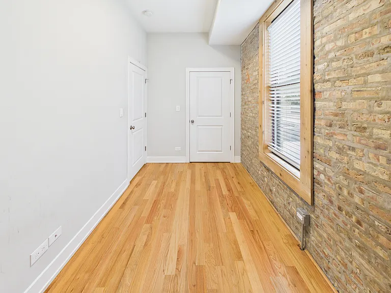 2819 W 25th St #1 — Photo 12