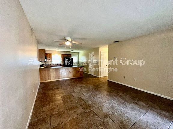 4th image of 1135 E Clifford Ave