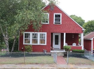 22 Glendale St, Weymouth, MA 02188