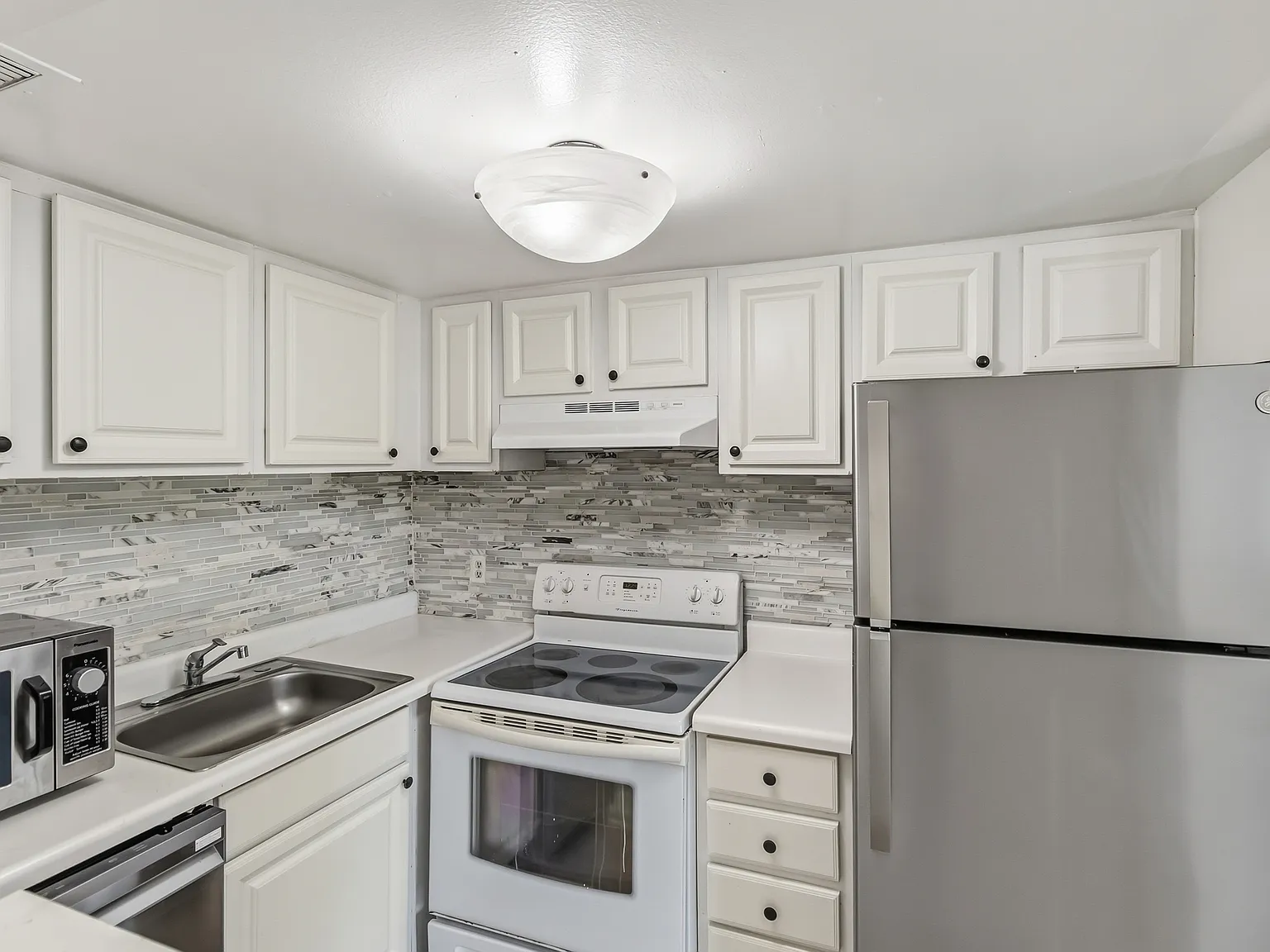 2569 North Alafaya Trail - 133 — Photo 4
