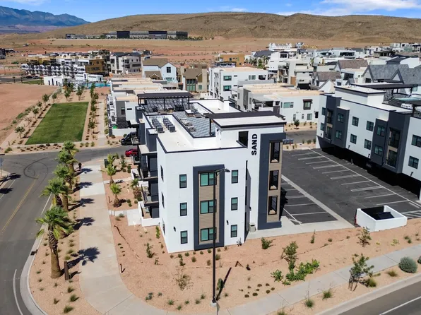 961 W Akoya Pearl St S #202, Saint George, UT 84790