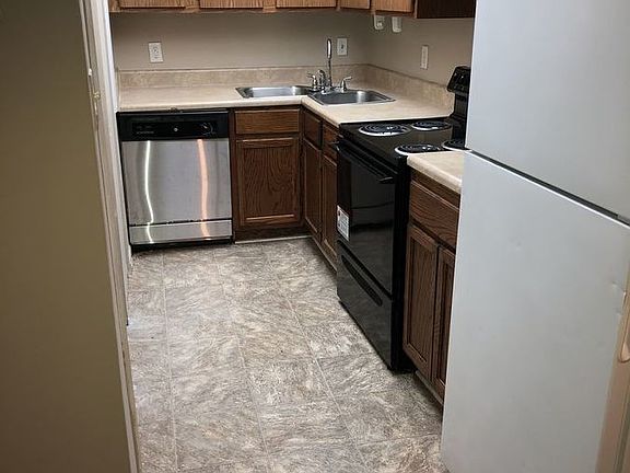 3rd image of 2817 N Ohenry Blvd APT A