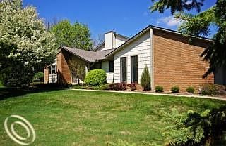 1st image of 48116 Colony Farms Cir
