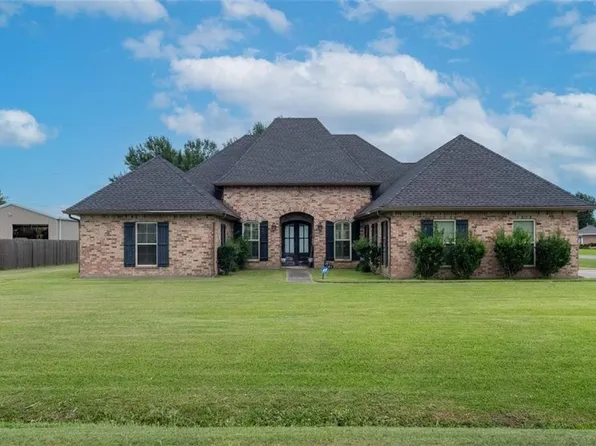 181 Chase Dr, Bourg, LA 70343