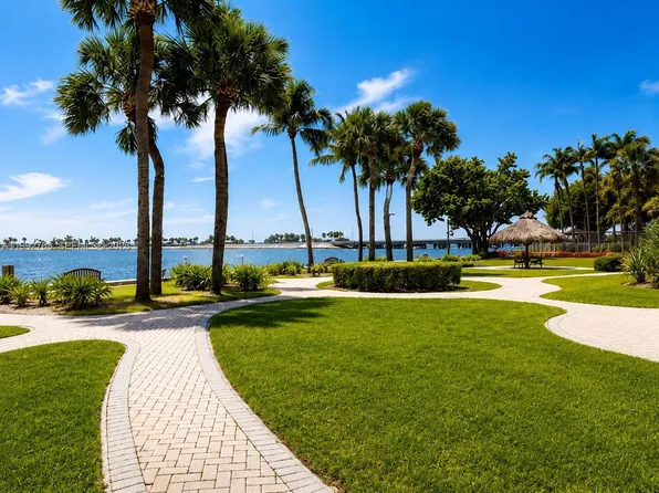 2451 Brickell Ave APT 4F, Miami, FL 33129