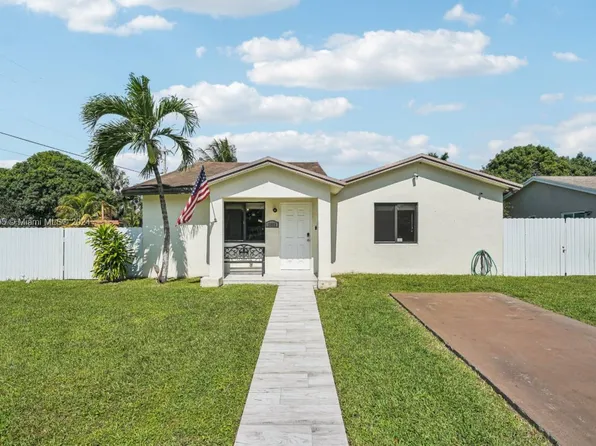 15985 SW 304th Ter, Homestead, FL 33033