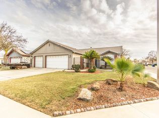 955 Upp Ct, Hanford, CA 93230