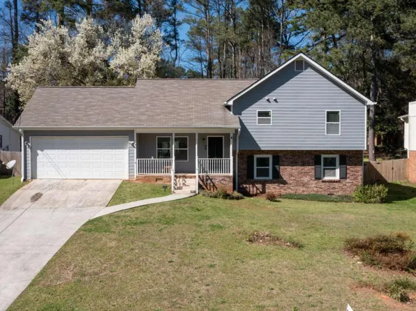 1467 Drayton Woods Dr, Tucker, GA 30084