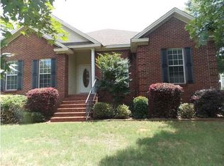 4868 Camp Grandview Rd, Millbrook, AL 36054