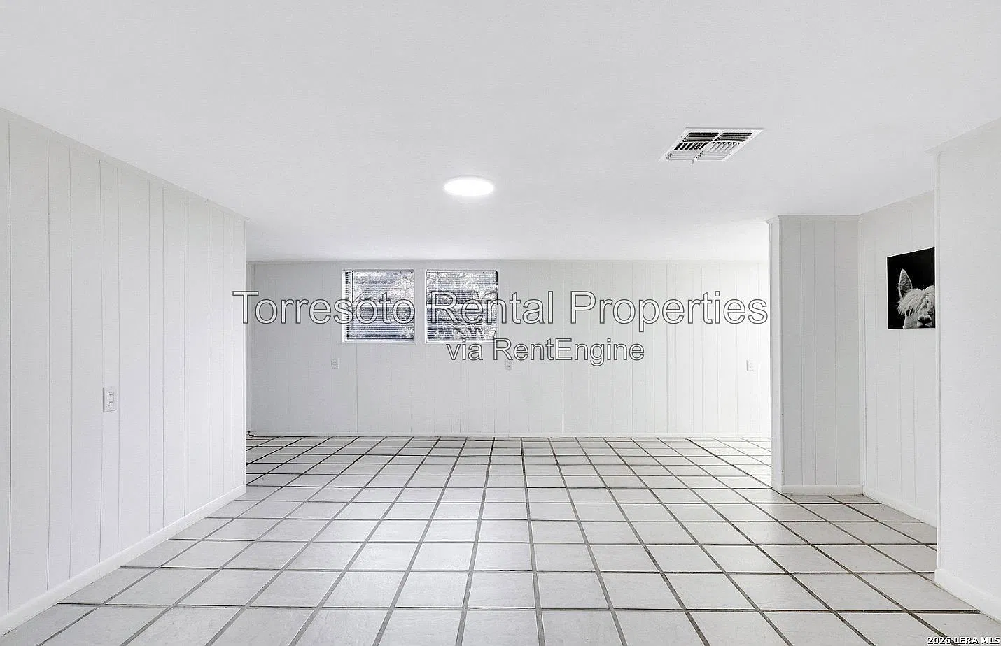 4 bed, 2.0 bath, 1500 sqft, $1,800 — Photo 3