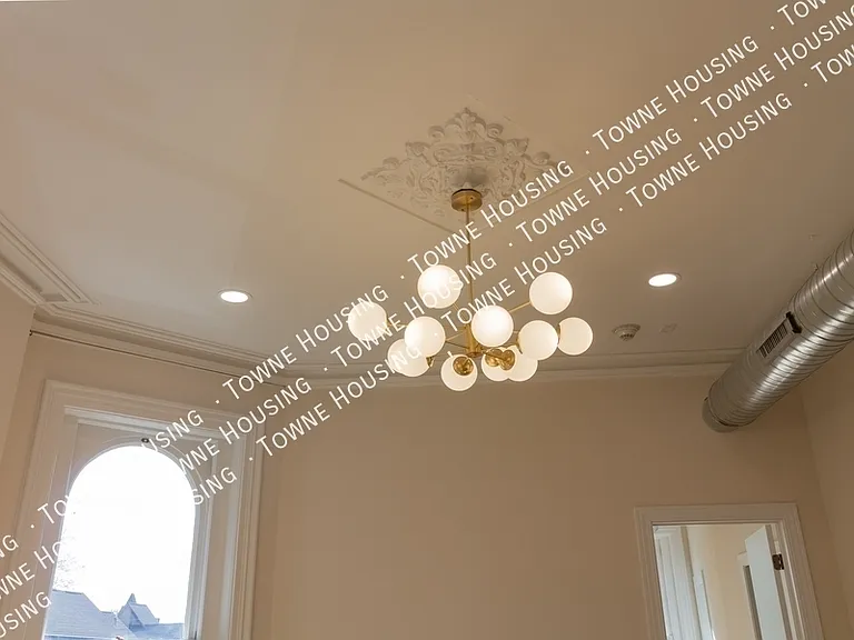 17 N Pearl St #3 — Photo 9