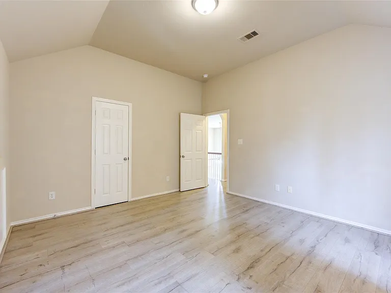 6018 Royal Hollow Ln — Photo 19