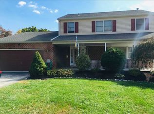 832 Green Ln, Secane, PA 19018