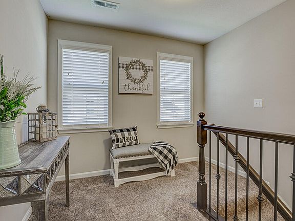 3rd image of 7511 Flintshire Dr