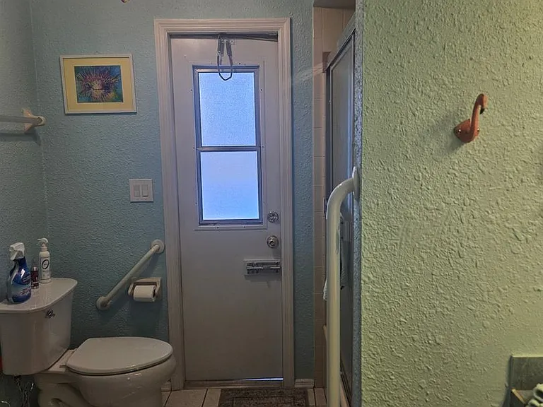 18810 Ashcroft Cir — Photo 30