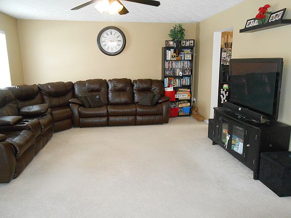 2nd image of 675 Terrace Hill Trl