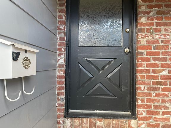 2nd image of 9523 Bullion Way