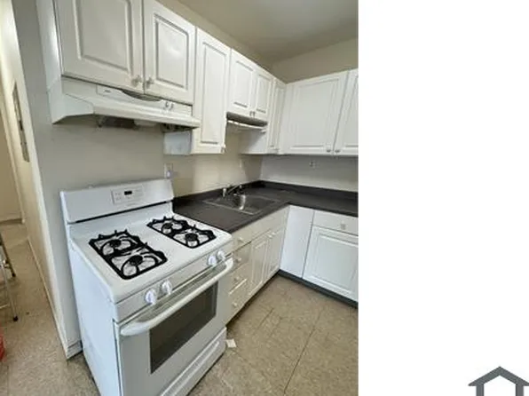 22 Orchard St APT 1, Stamford, CT 06902