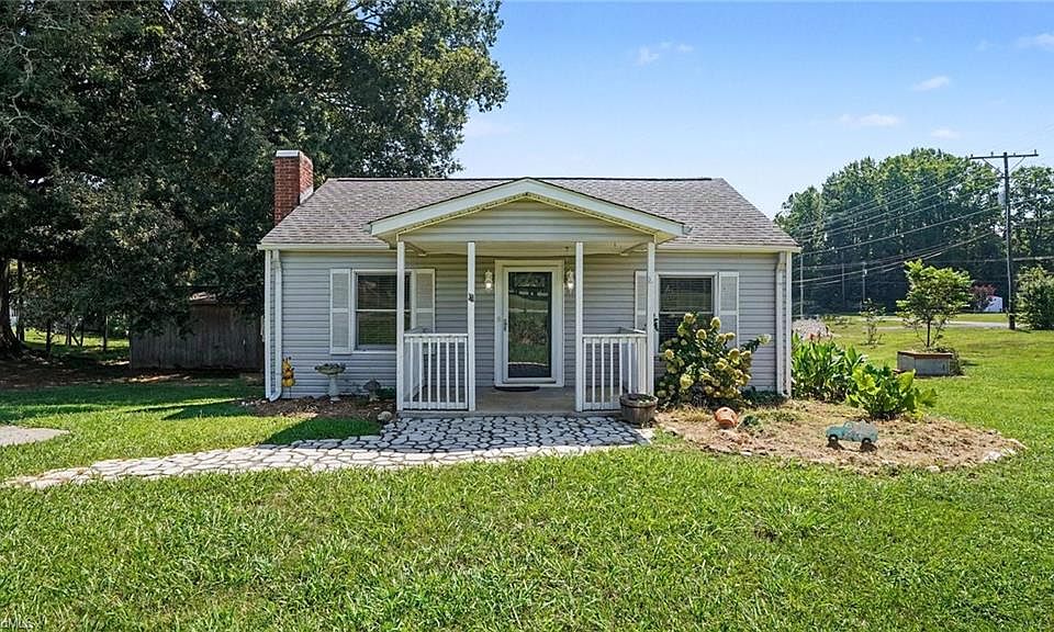 1st image of 4516 Branson Davis Rd