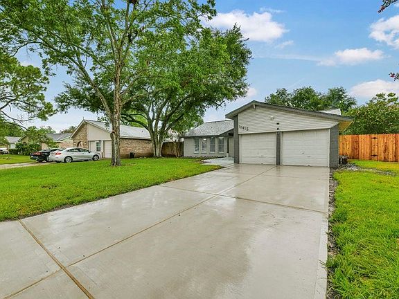 2nd image of 11415 Waxwood Dr