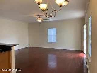 1334 Tropical Cv — Photo 16