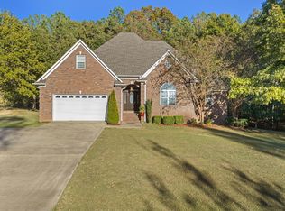 228 Hidden Oaks Dr, Selmer, TN 38375