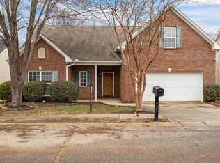 437 Melbourne Ln, Spartanburg, SC 29301
